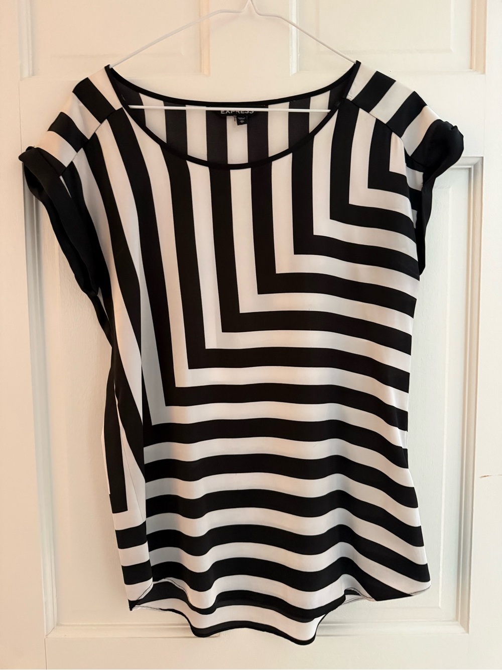 EXPRESS WOMENS CAP SLEEVE BLACK & WHITE STRIPED BLOUSE SIZE X SMALL